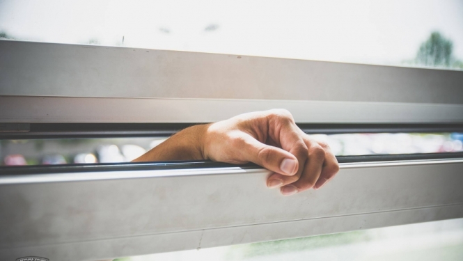 Parūpējies par sava mājokļa drošību; kriminālvajāšanai nodod lietu par desmit mājokļu apzagšanām