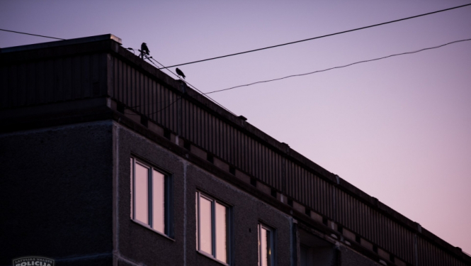 Valsts policija pārtrauc bordeļa darbību kādā Rīgas daudzdzīvokļu namā