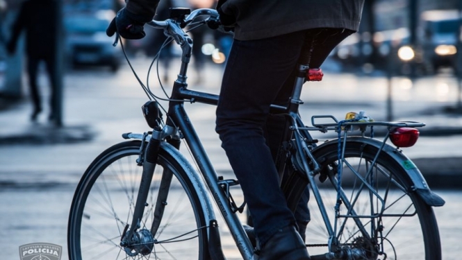 Aizturēts velozaglis, kurš saistīts ar trim velozādzībām Rīgā