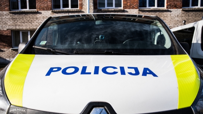 Valsts policija pabeigusi izmeklēšanu lietā par narkotiku realizāciju lielos apmēros organizētas grupas sastāvā