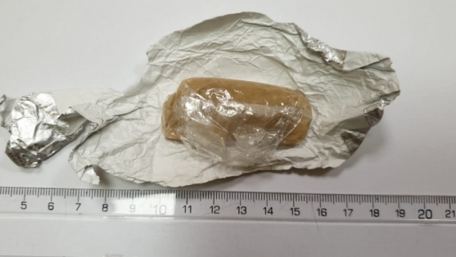 Par narkotisko vielu realizāciju aizturējām četru personu grupu