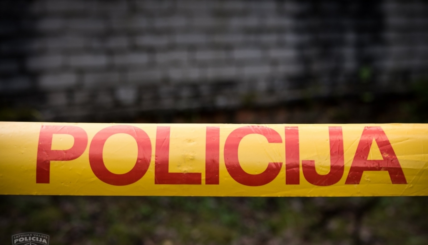 Jēkabpilī aizdomās par slepkavību aiztur vīrieti